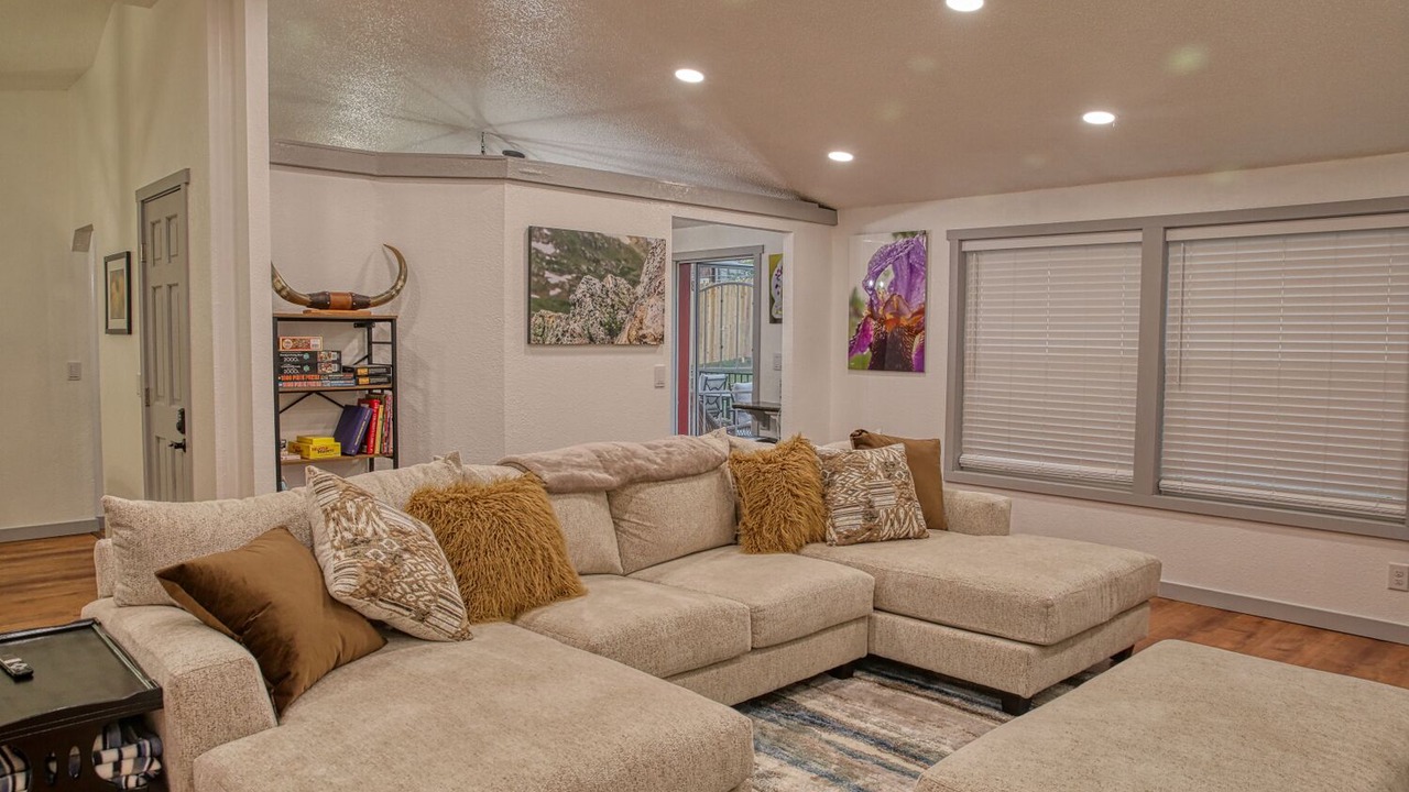 Photo of Livingroom in Berthoud