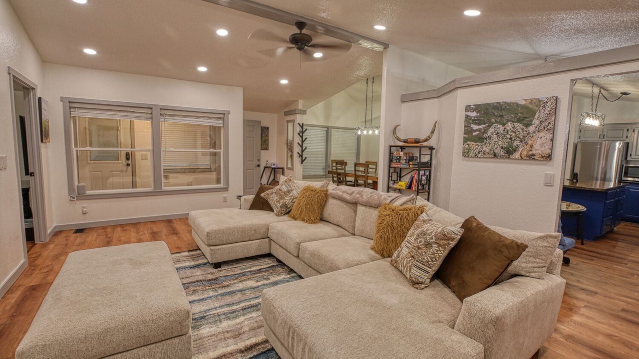 Photo of Livingroom in Berthoud