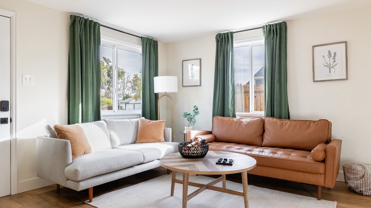 Photo of Livingroom in Arvada