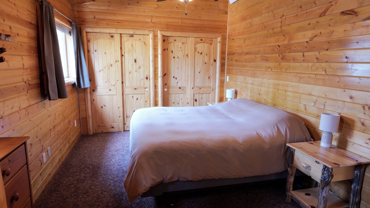 Photo of Bedroom in Grand Lake