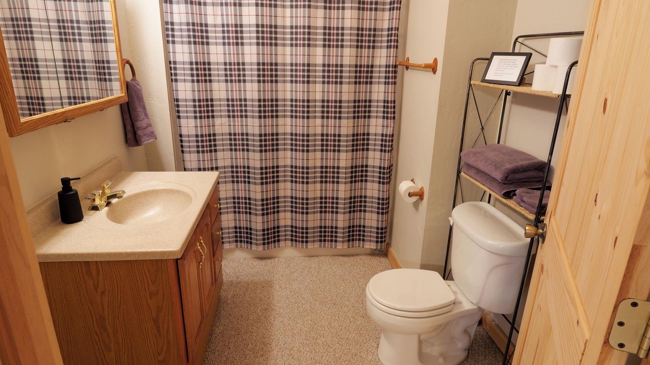 Photo of Bathroom in Grand Lake