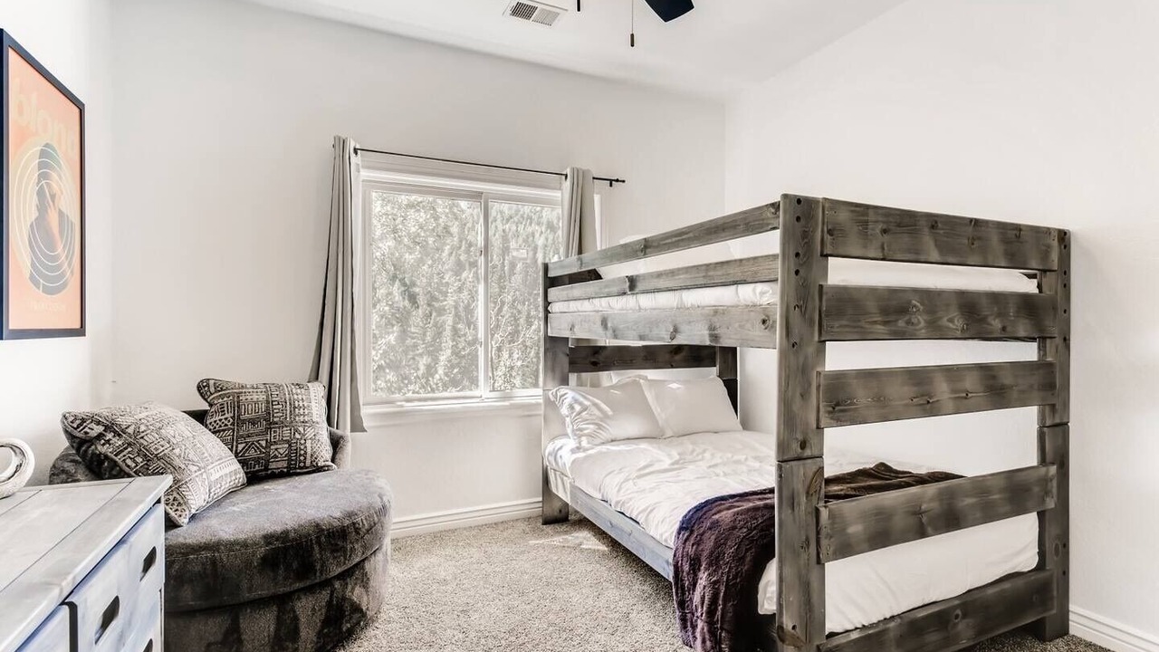 Photo of Bedroom in Morrison