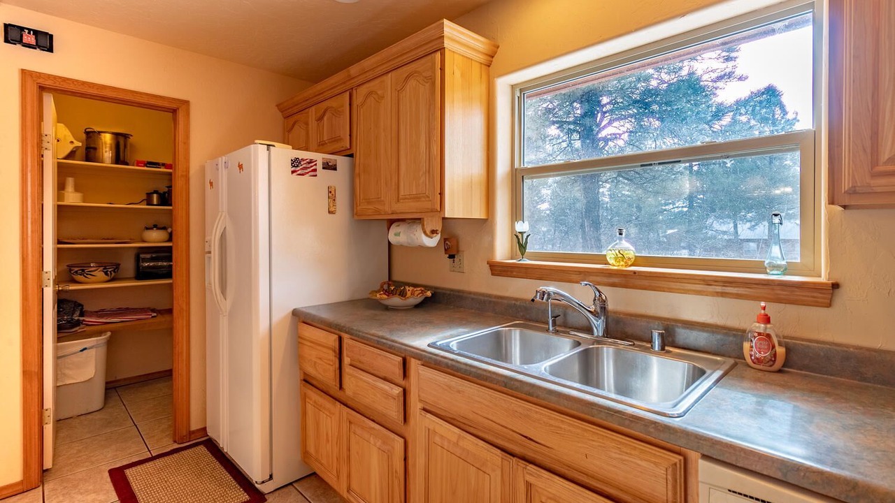 Photo of Kitchen in Twin Creek Village