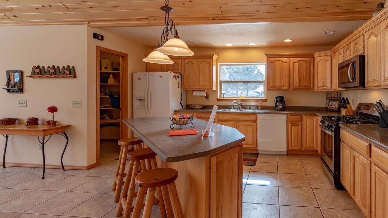 Photo of Kitchen in Twin Creek Village
