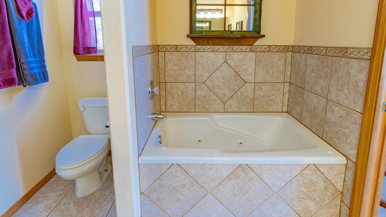 Photo of Bathroom in Twin Creek Village