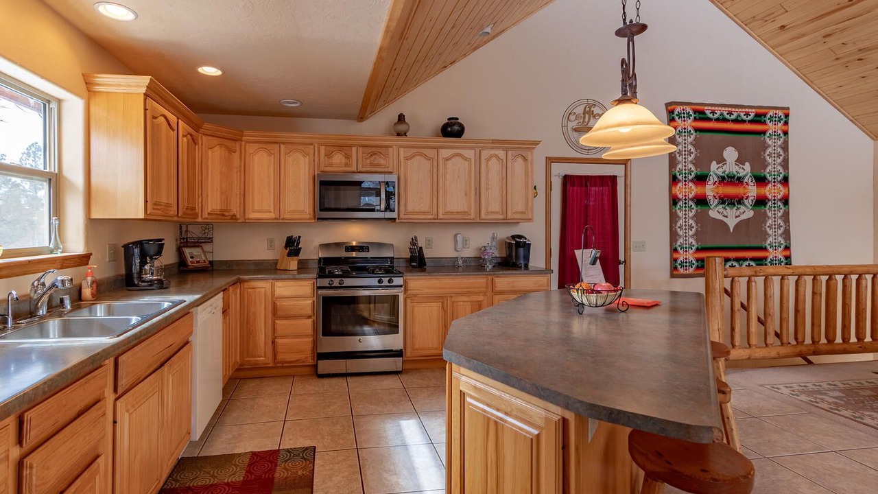 Photo of Kitchen in Twin Creek Village