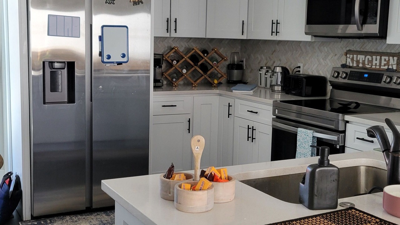 Photo of Kitchen in Indian Mountain