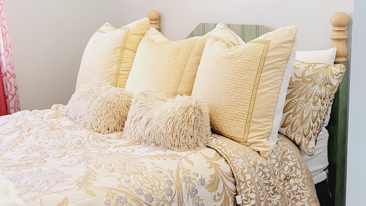 Photo of Bedroom in Indian Mountain