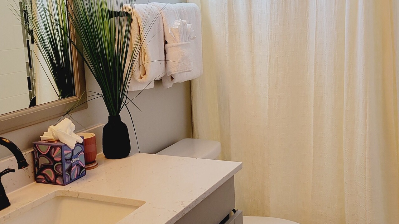 Photo of Bathroom in Indian Mountain