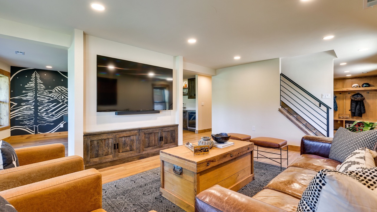 Photo of Livingroom in Silverthorne