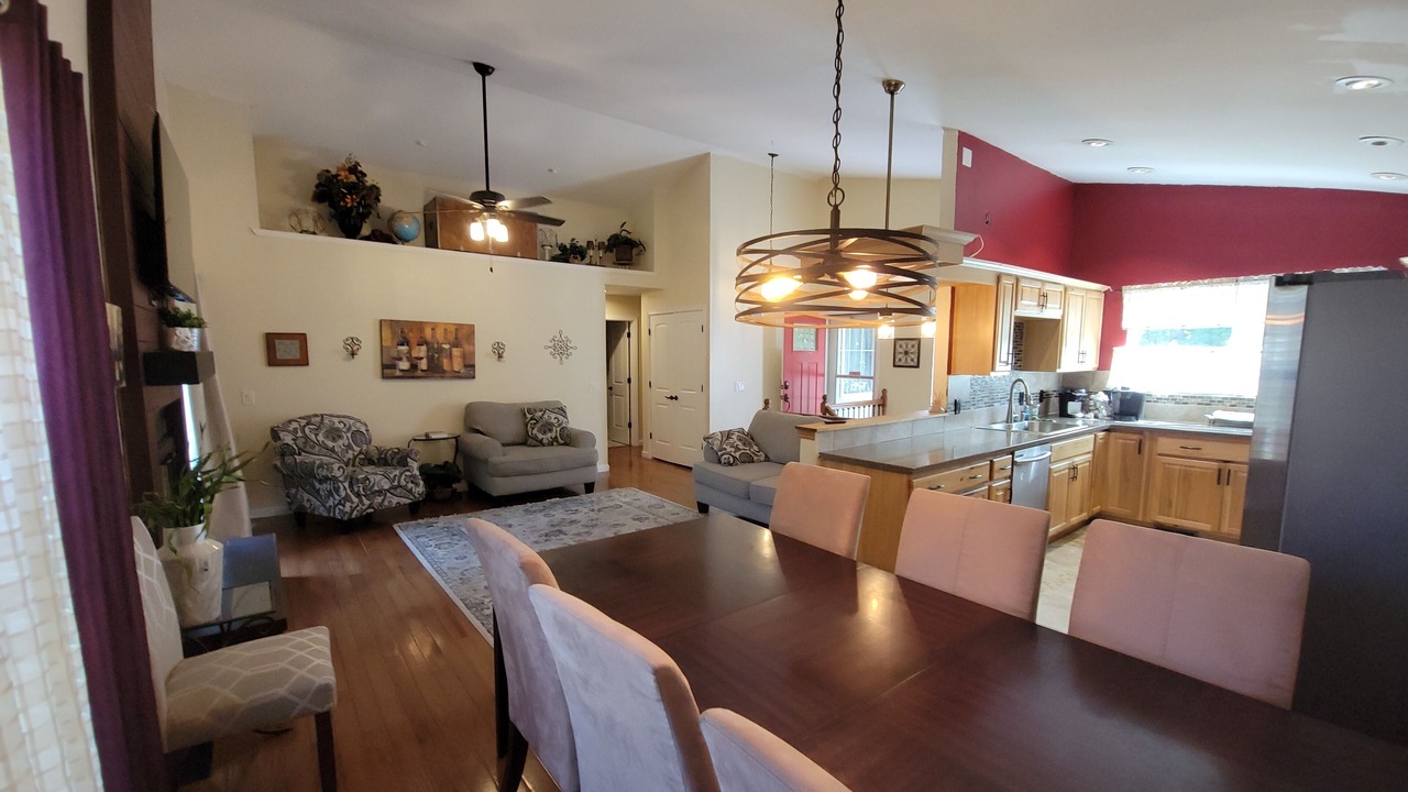 Photo of Livingroom in West Westminster