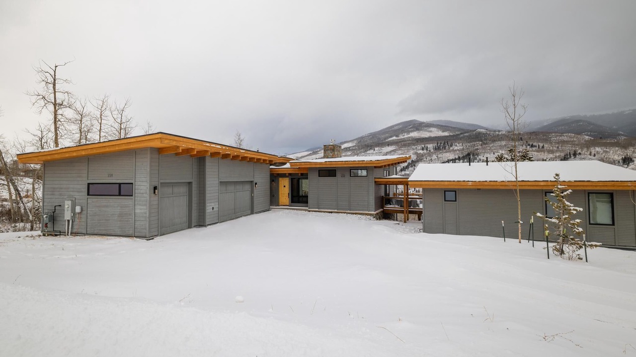 Photo of Others in Silverthorne
