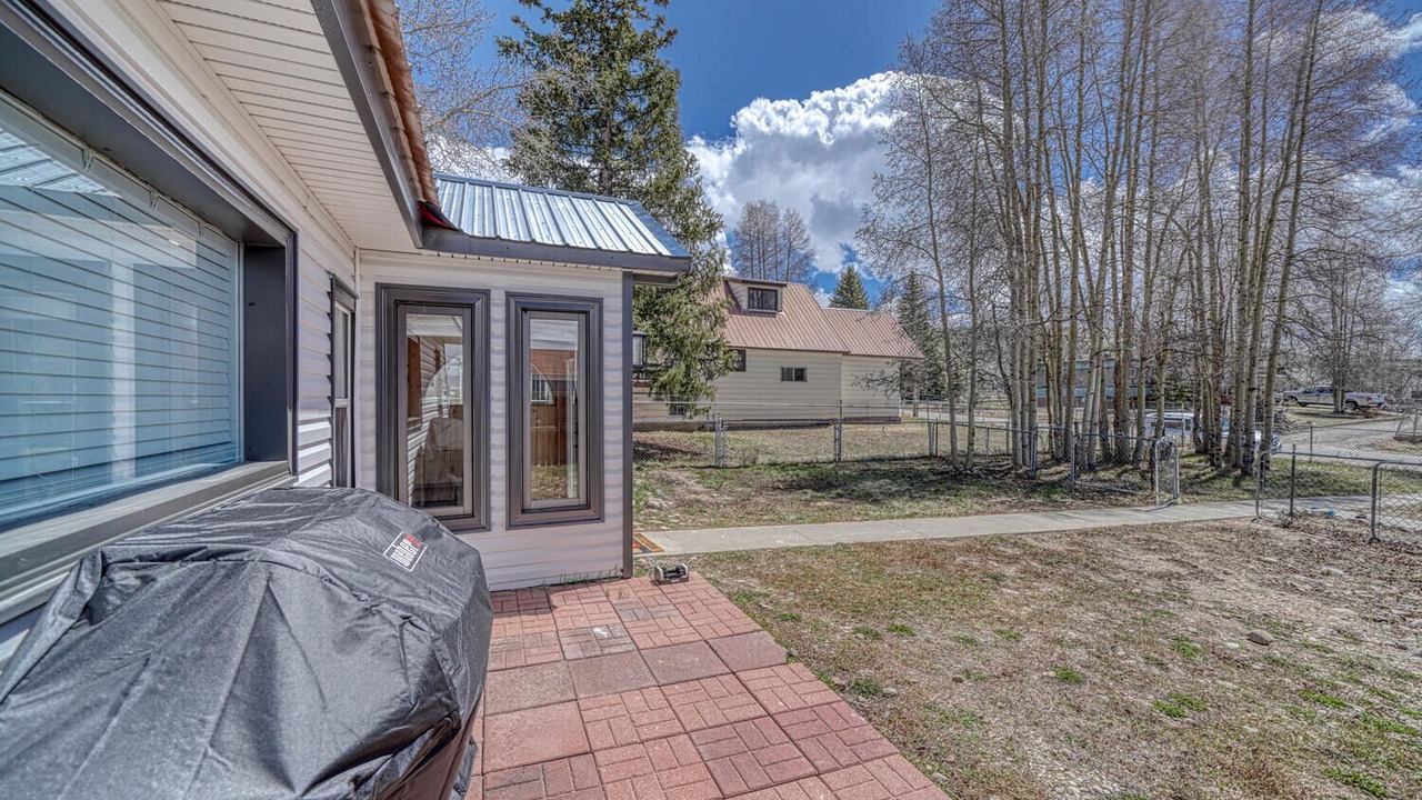 Photo of Patio Balcony in Leadville North