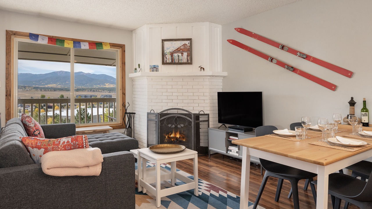 Photo of Livingroom in Fraser