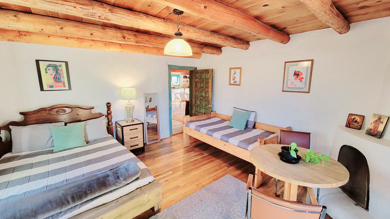 Photo of Bedroom in Embudo
