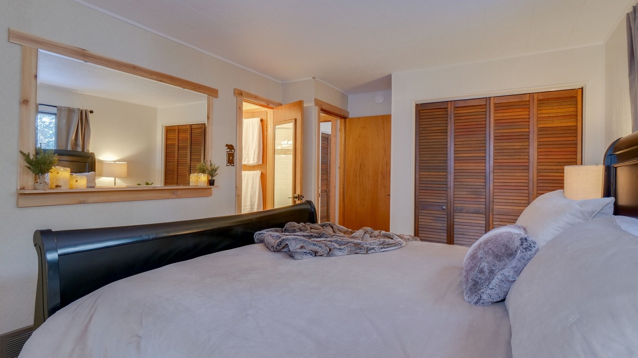 Photo of Bedroom in Downieville-Lawson-Dumont