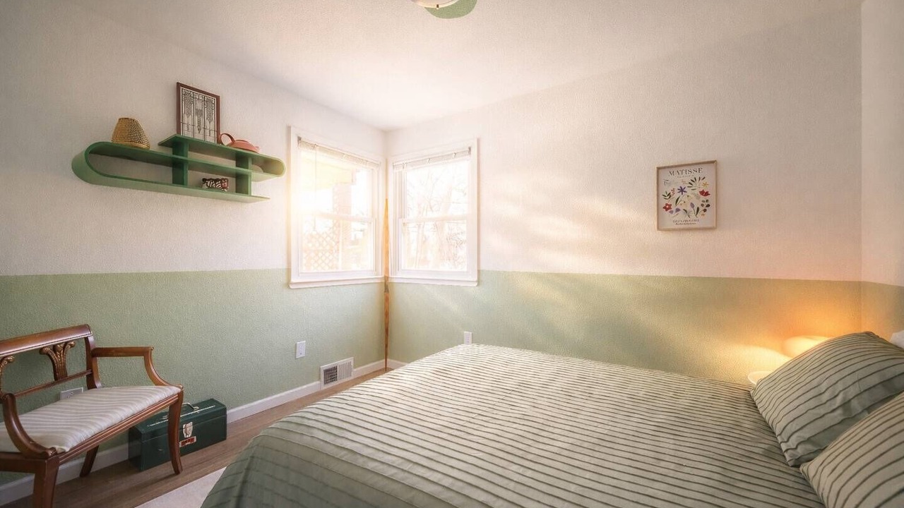 Photo of Bedroom in Scenic Heights