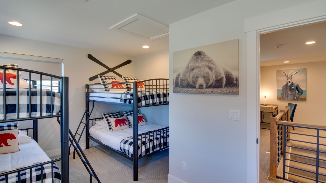 Photo of Bedroom in Grand Elk Ranch