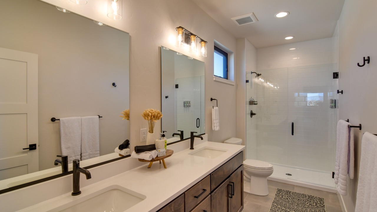 Photo of Bathroom in Grand Elk Ranch