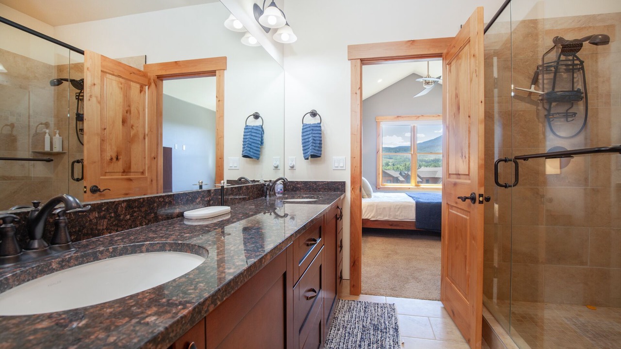 Photo of Bathroom in South Forty