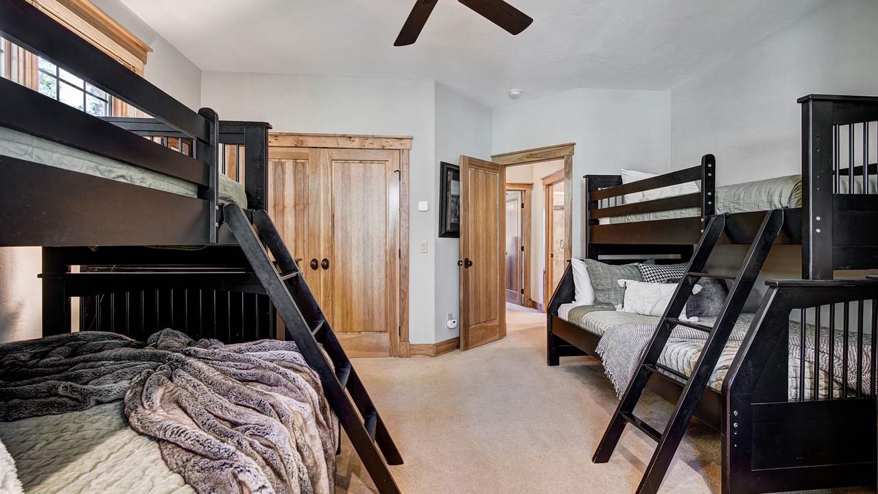 Photo of Bedroom in Christie Heights