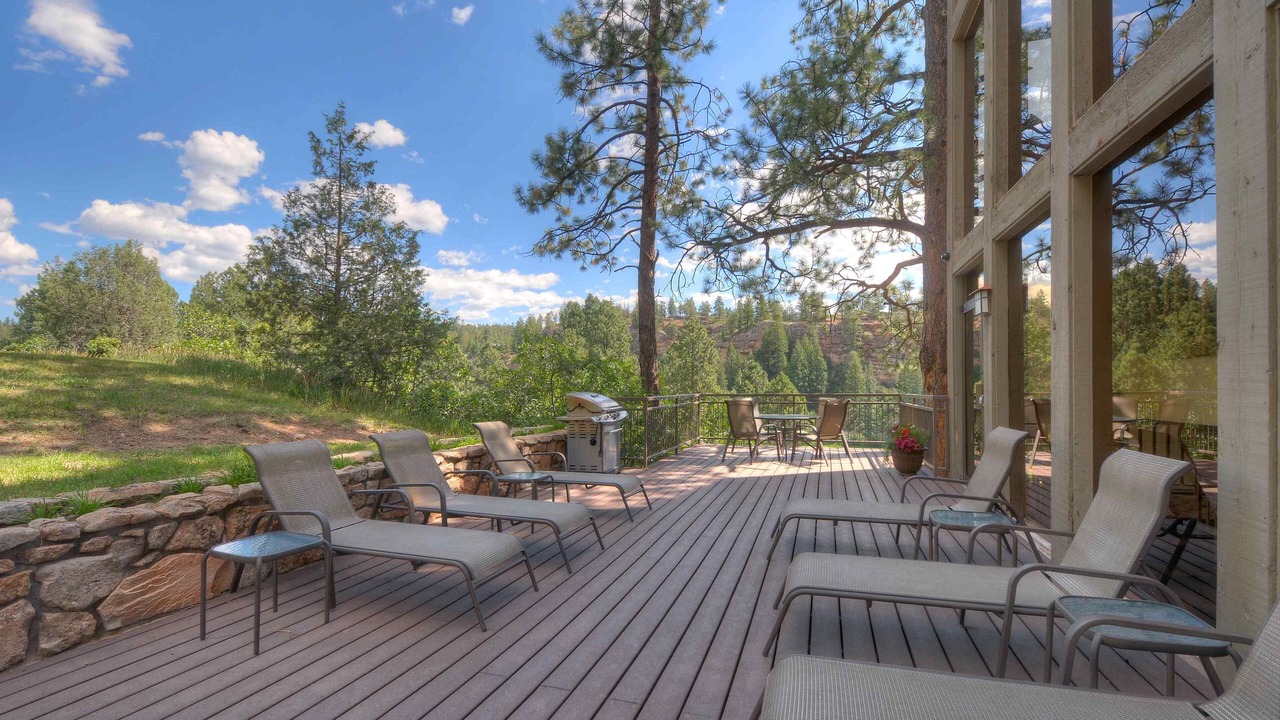 Photo of Patio Balcony in Purgatory