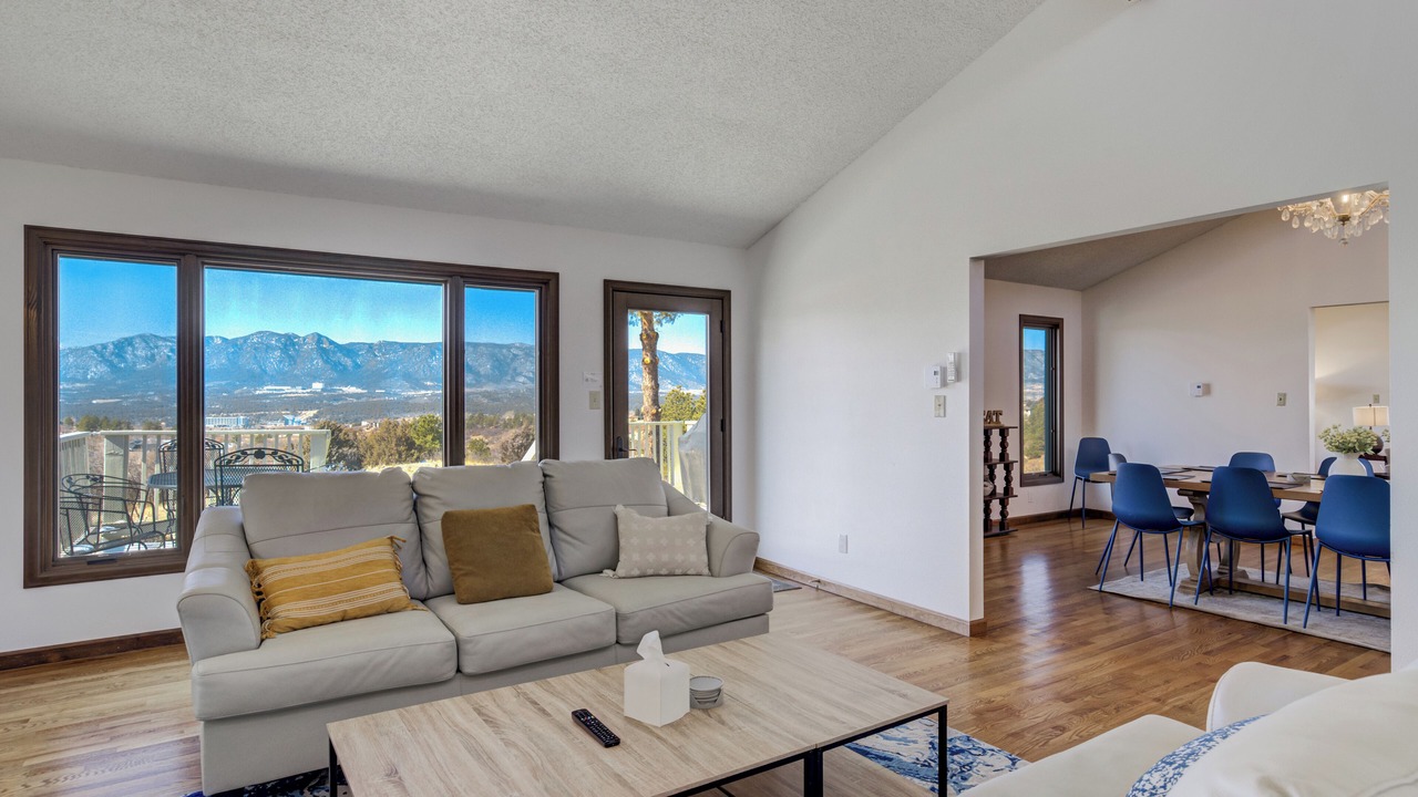 Photo of Bedroom in Sun Hills