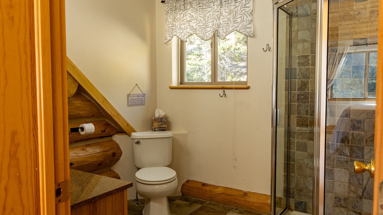 Photo of Bathroom in Alma