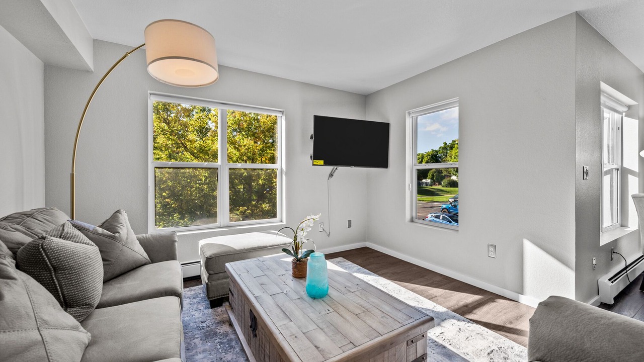 Photo of Bedroom in Glenwood Grove - North Iris