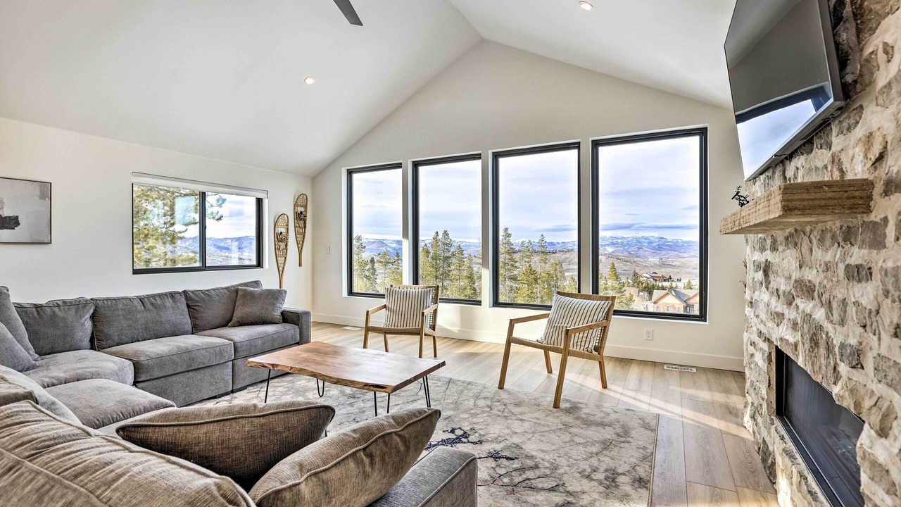 Photo of Livingroom in Granby
