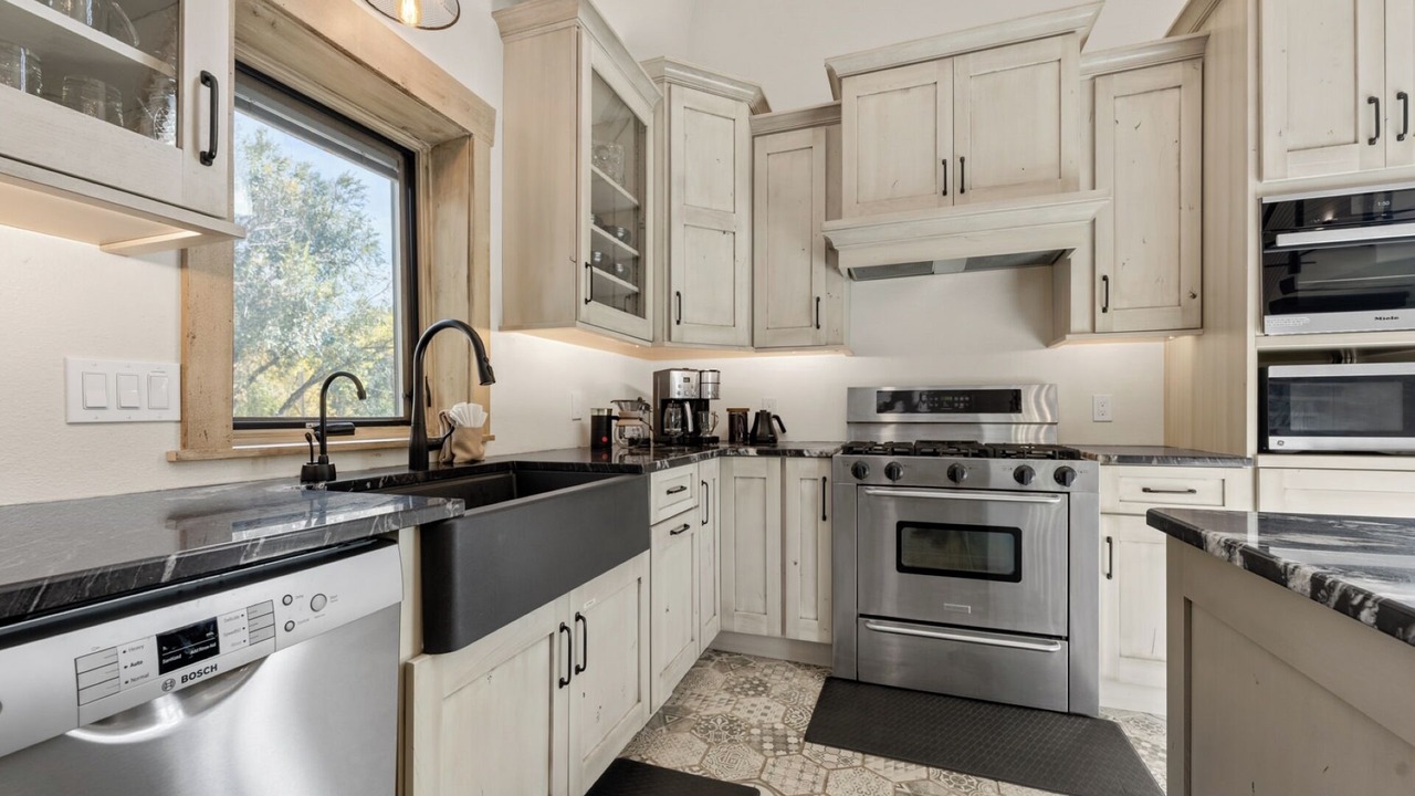 Photo of Kitchen in Central Colorado Springs