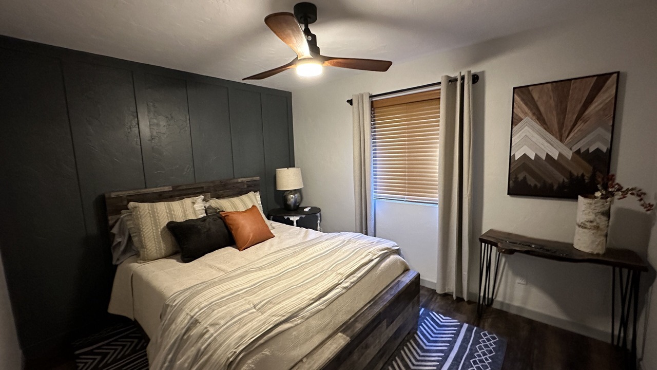 Photo of Bedroom in Edwards