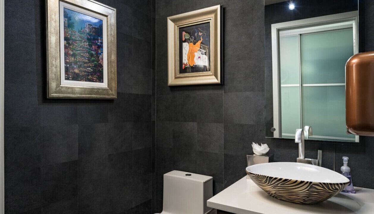Photo of Bathroom in Highland