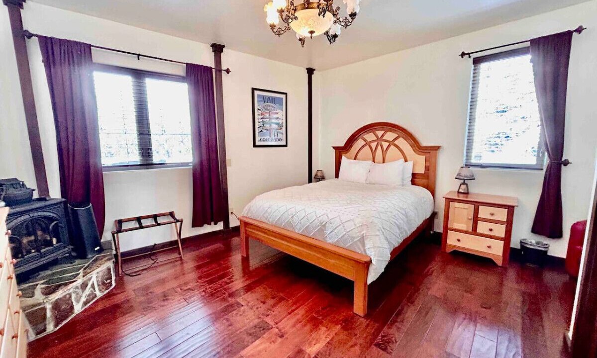 Photo of Bedroom in Valley of the Sun