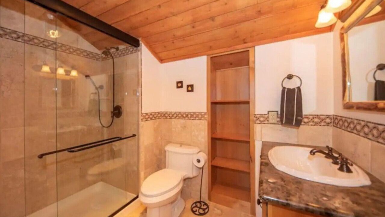 Photo of Bathroom in Valley of the Sun