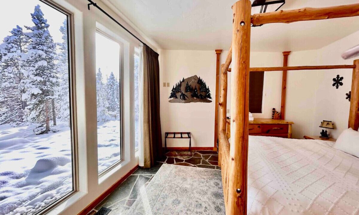 Photo of Bedroom in Valley of the Sun