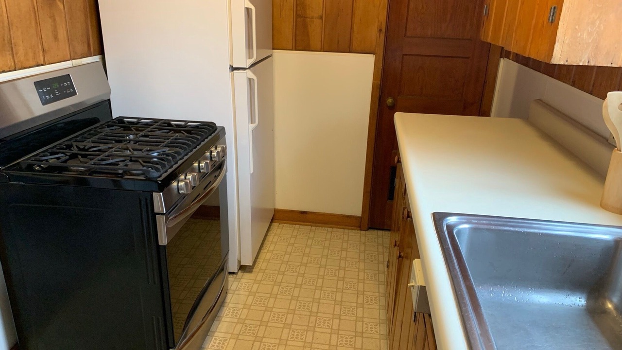 Photo of Kitchen in Skyway