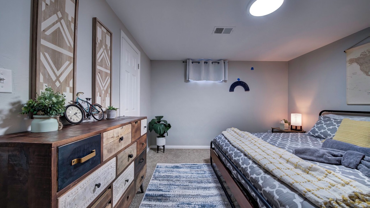 Photo of Bedroom in Central Colorado Springs