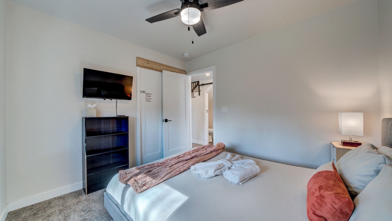 Photo of Bedroom in Central Colorado Springs