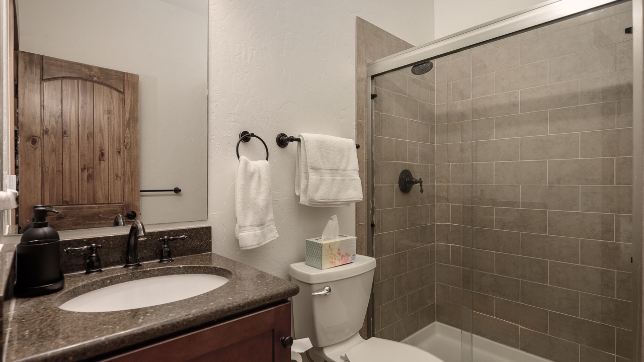 Photo of Bathroom in Rendezvous