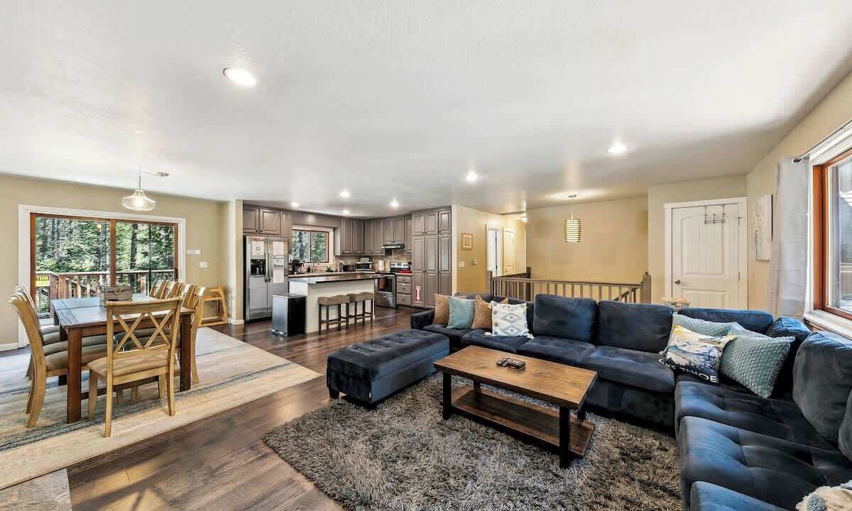Photo of Livingroom in Tahoe Paradise