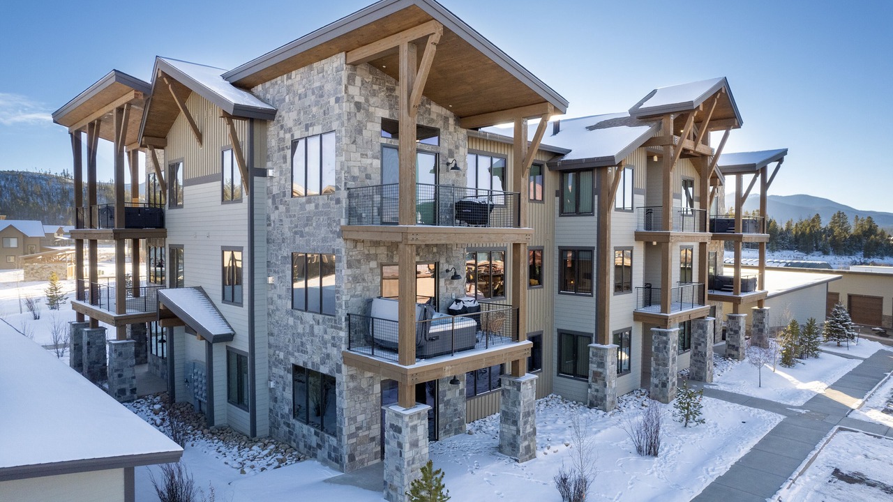 Photo of Outdoor in Fraser