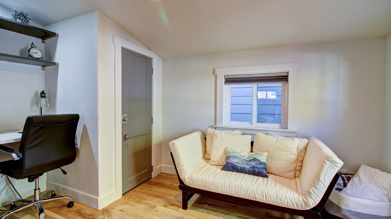 Photo of Livingroom in Arvada