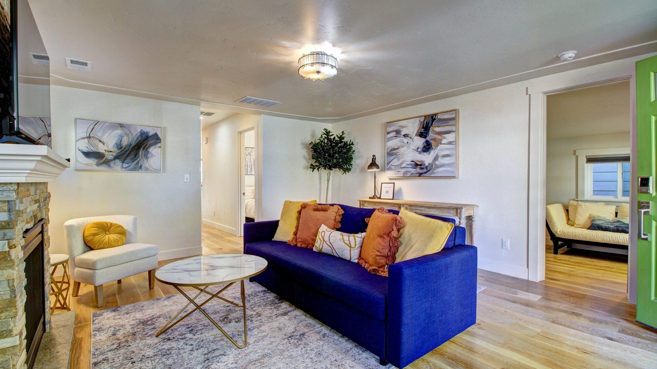 Photo of Livingroom in Arvada