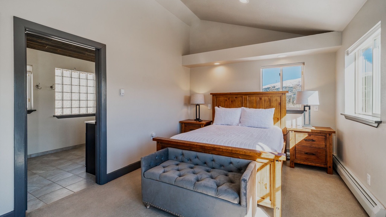 Photo of Bedroom in Alma