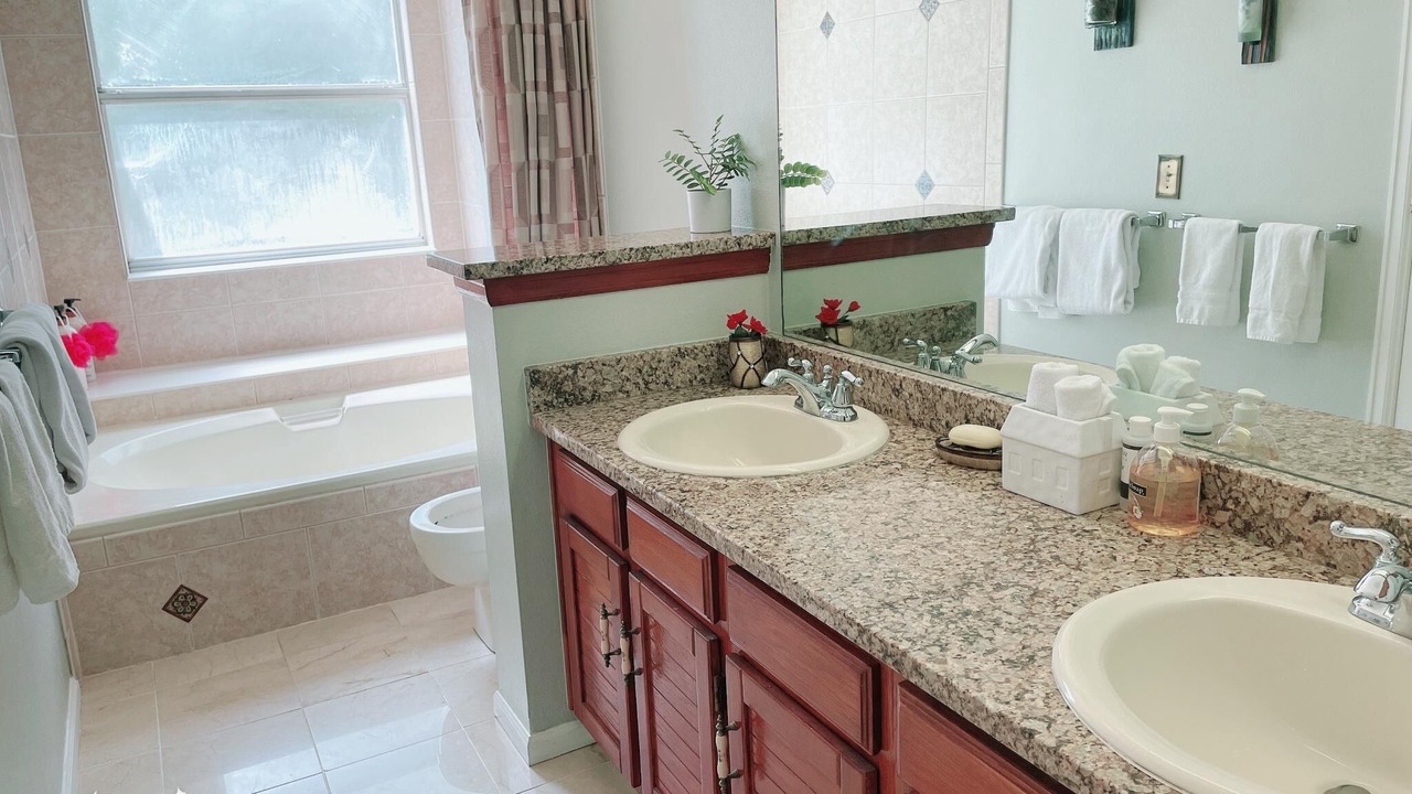 Photo of Bathroom in Lamar Heights Area