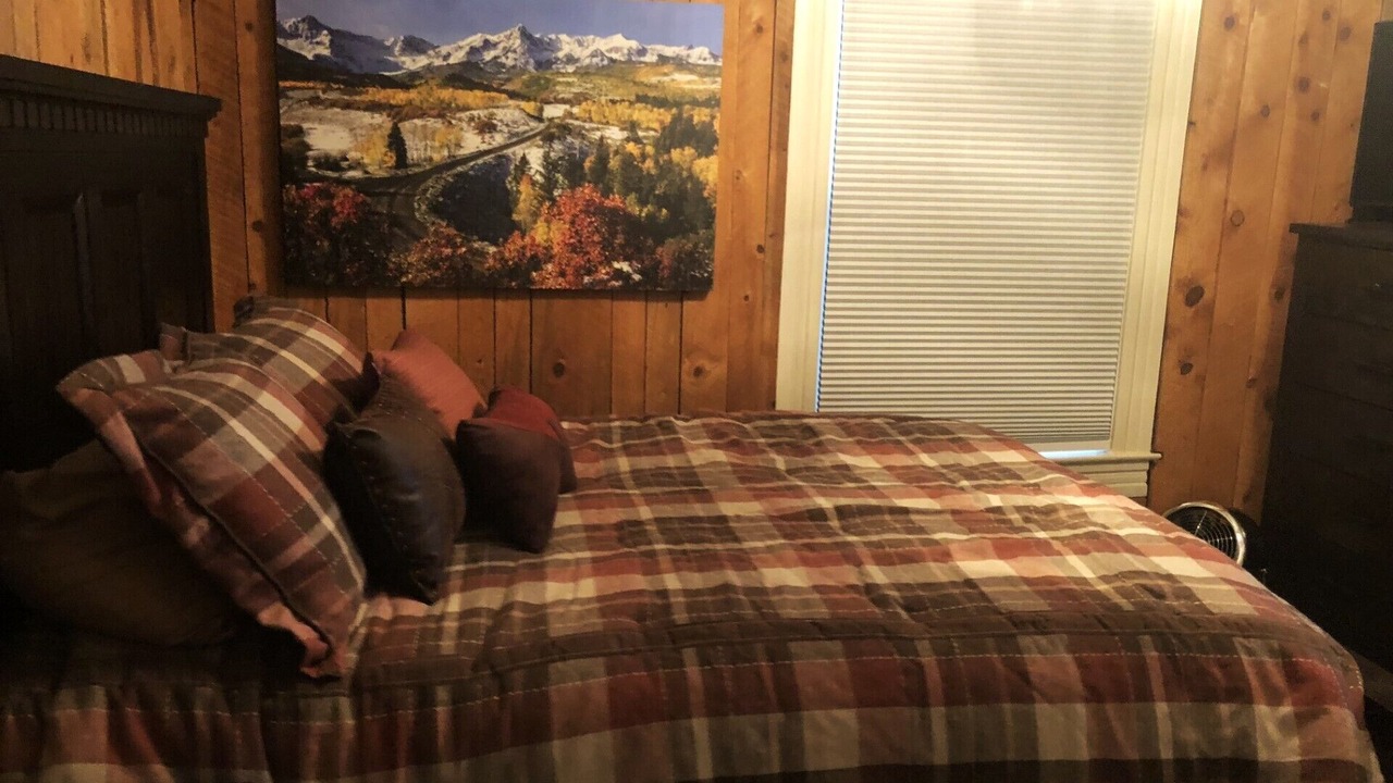 Photo of Bedroom in Cripple Creek