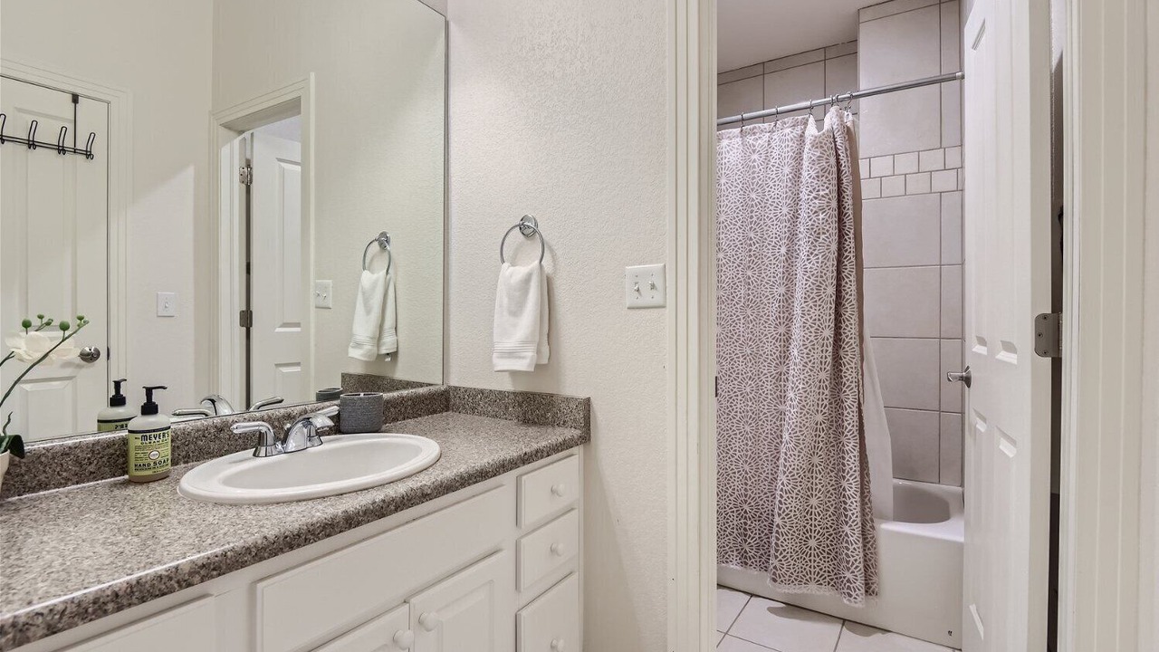 Photo of Bathroom in Washington Park West