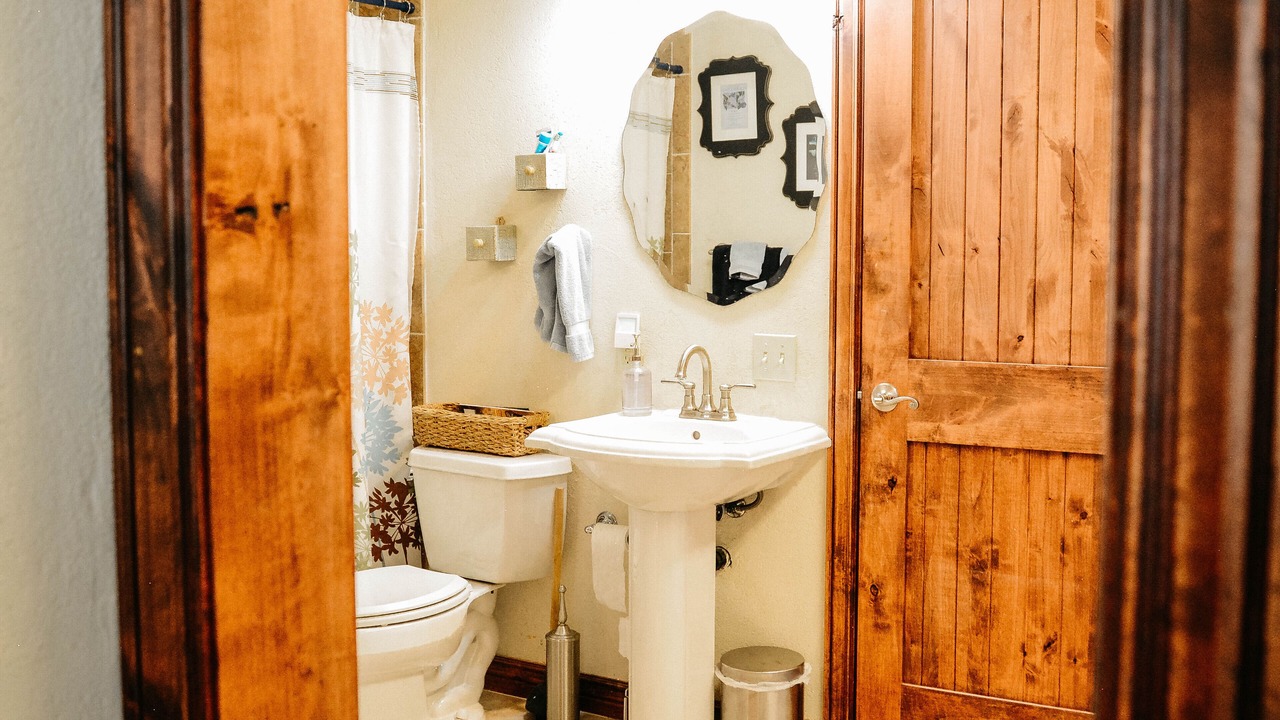 Photo of Bathroom in Gypsum