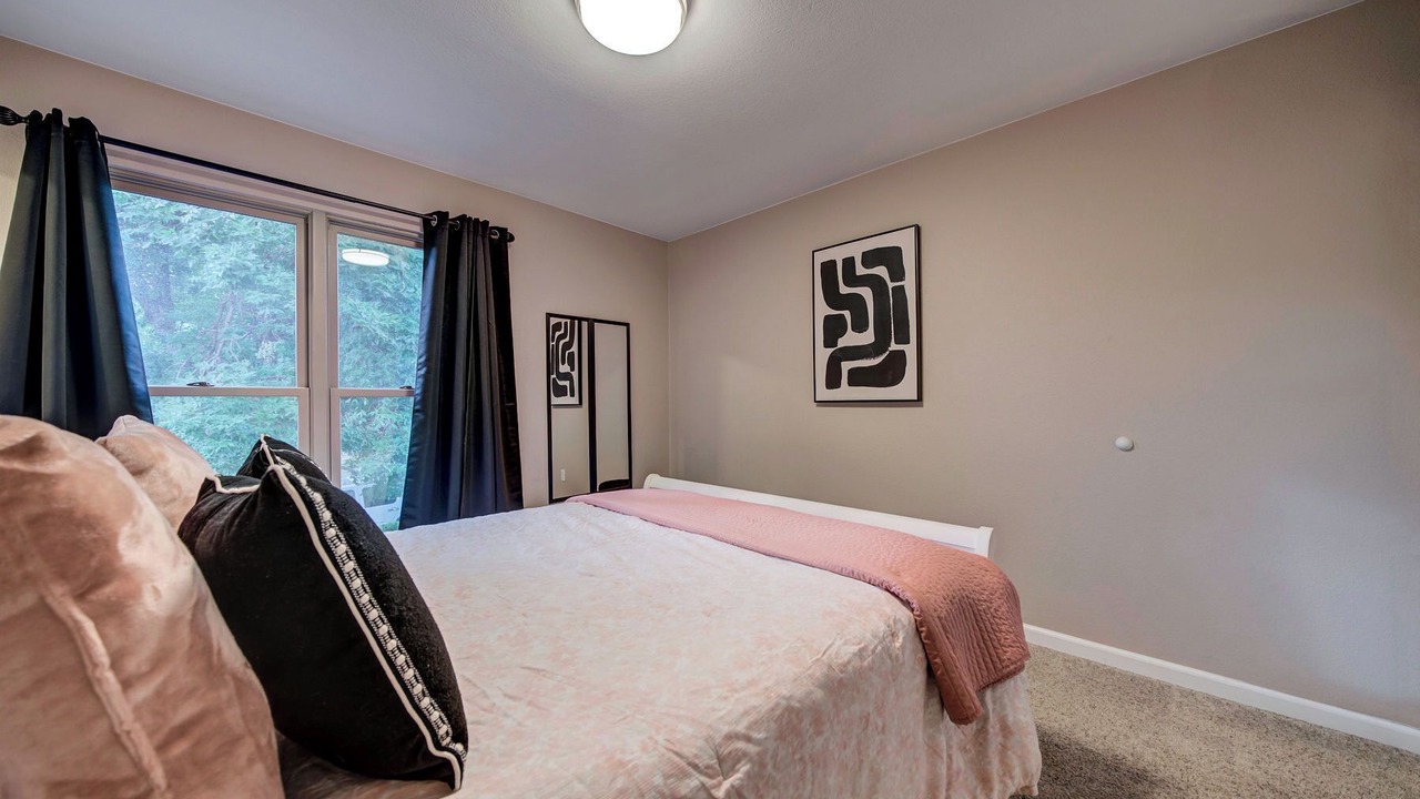 Photo of Bedroom in Southeast Colorado Springs